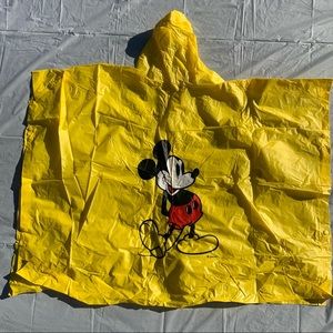Vintage Adult Mickey Mouse Disney World Rain Poncho